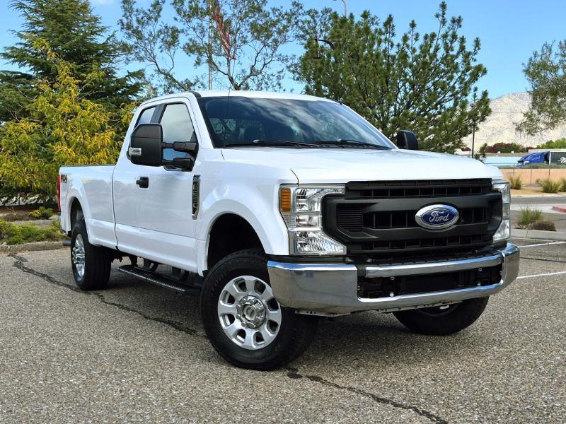 Ford F-250 SD XL SuperCab Long Bed 4WD 2020
