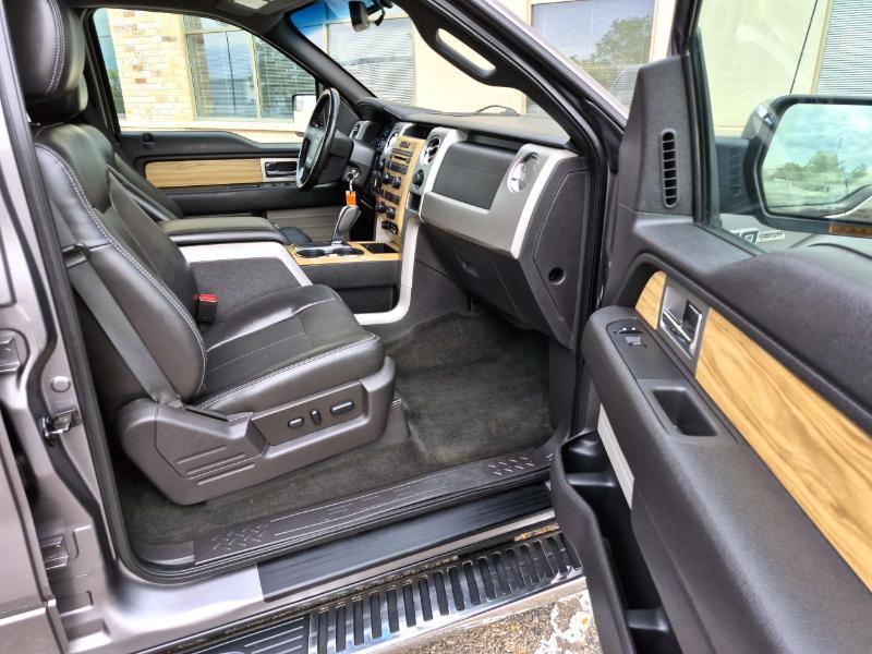 Ford F-150 Lariat SuperCab 5.5-ft. Bed 4WD 2011