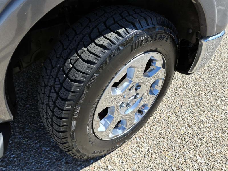 Ford F-150 Lariat SuperCab 5.5-ft. Bed 4WD 2011