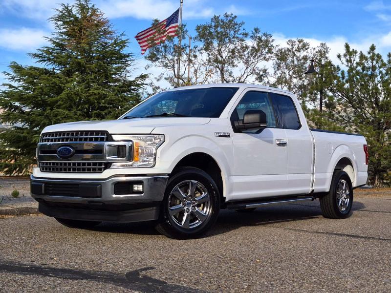 Ford F-150 XLT SuperCab 2WD 2018