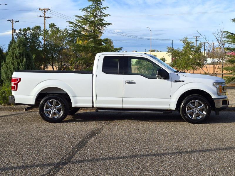 Ford F-150 XLT SuperCab 2WD 2018