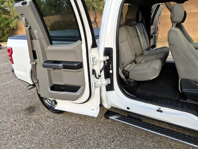 Ford F-150 XLT SuperCab 2WD 2018