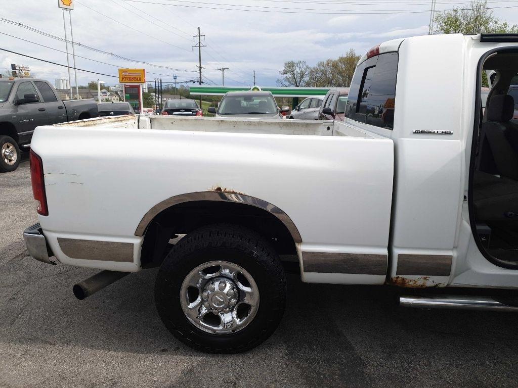 Dodge Ram 2500 4dr Mega Cab 160.5 SLT 2006