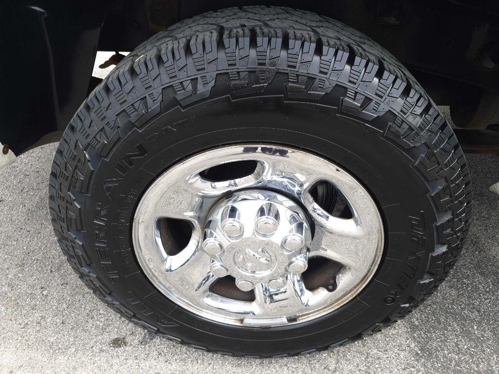 Dodge Ram 2500 4dr Mega Cab 160.5 SLT 2006