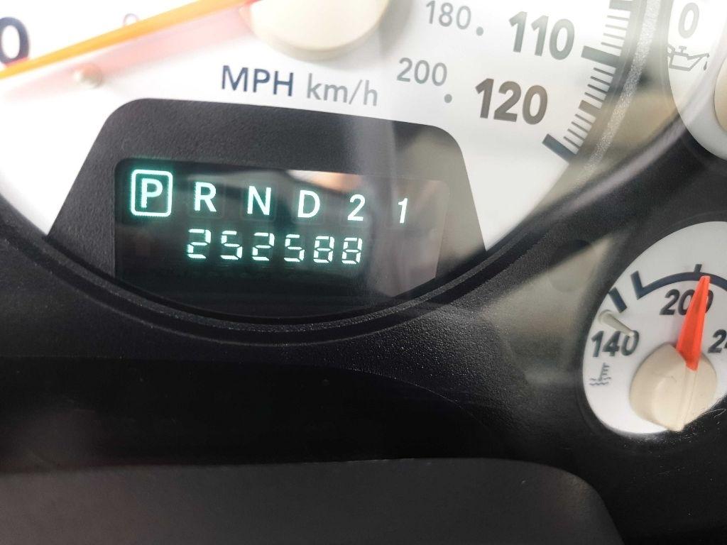 Dodge Ram 2500 4dr Mega Cab 160.5 SLT 2006