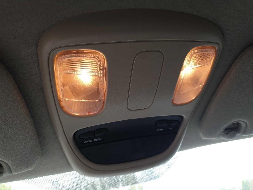 Dodge Ram 2500 4dr Mega Cab 160.5 SLT 2006