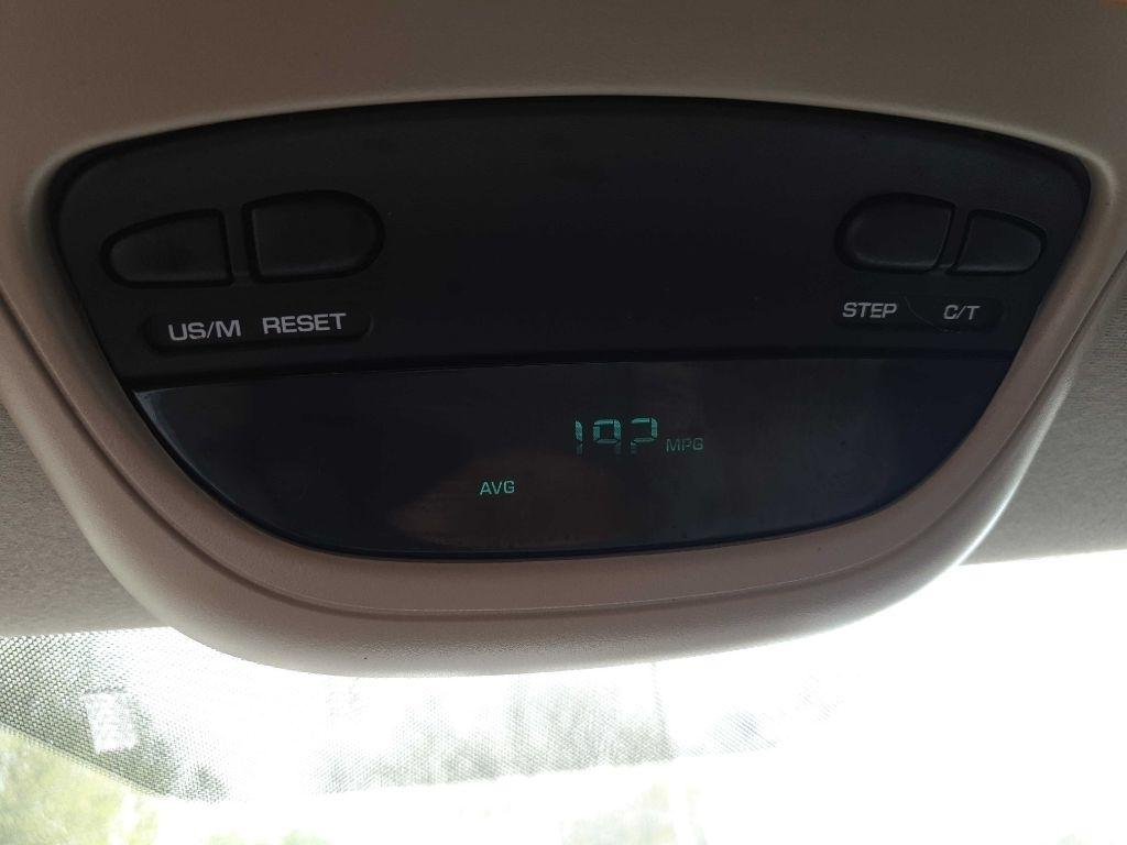 Dodge Ram 2500 4dr Mega Cab 160.5 SLT 2006