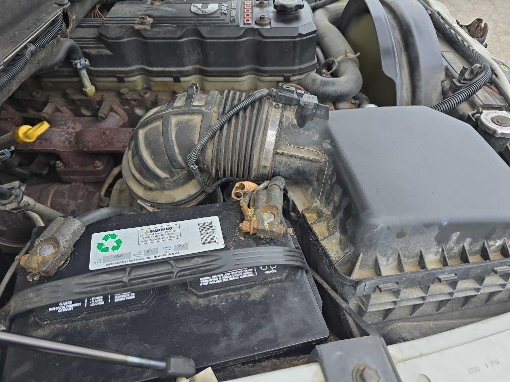 Dodge Ram 2500 4dr Mega Cab 160.5 SLT 2006