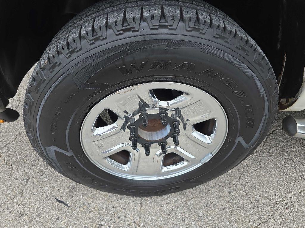 Dodge Ram 2500 4dr Mega Cab 160.5 SLT 2006