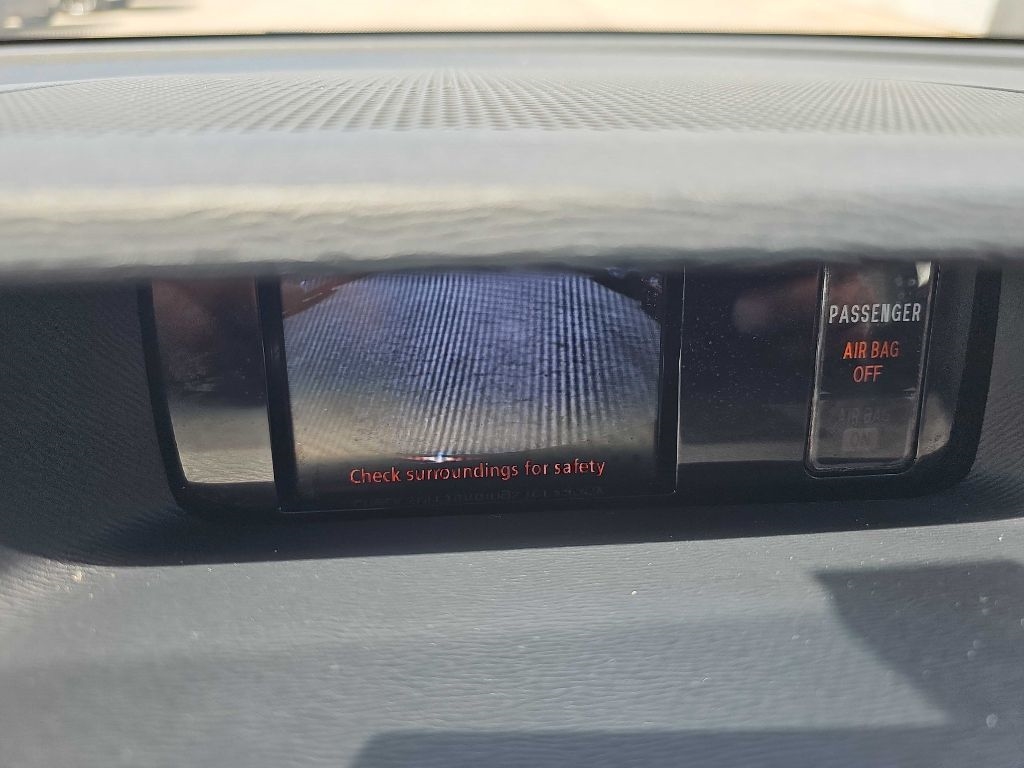 Toyota Sienna 5dr 7-Pass Van V6 LE AAS FWD (Natl) 2013 Toyota Sienna 5dr 7-Pass Van V6 LE AAS FWD (Natl) 2013