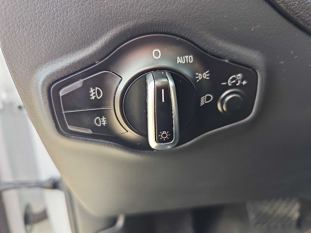 Audi Q5 quattro 4dr 2.0T Premium Plus 2015