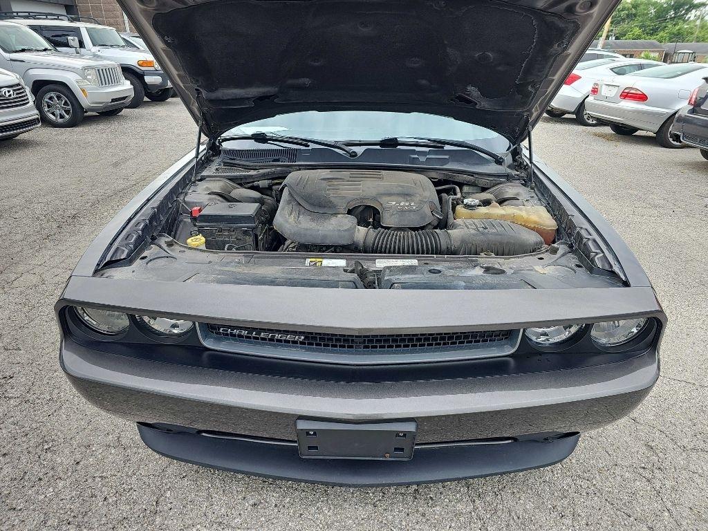 2014 Dodge Challenger SXT - Photo 22