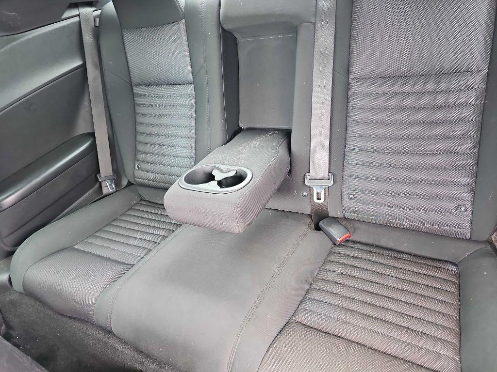 2014 Dodge Challenger SXT - Photo 36