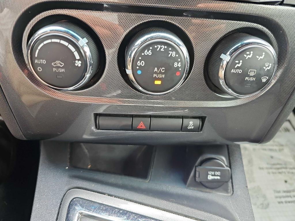 2014 Dodge Challenger SXT - Photo 50