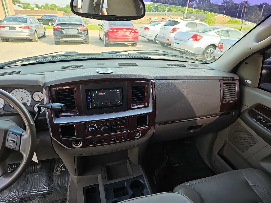 Dodge Ram 3500 2WD Mega Cab 160.5" Laramie 2008 Dodge Ram 3500 2WD Mega Cab 160.5" Laramie 2008