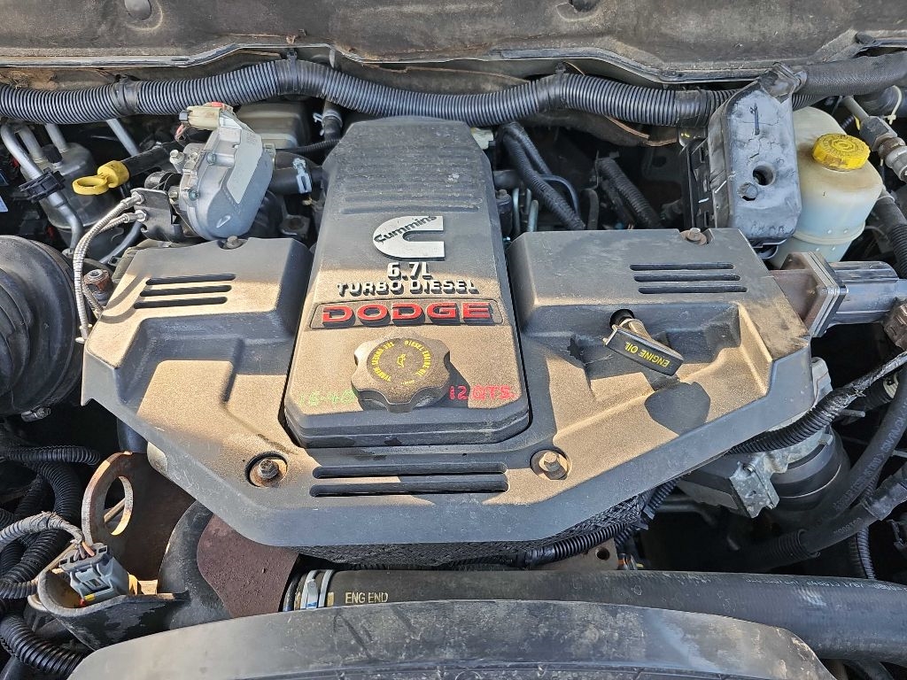 Dodge Ram 3500 2WD Mega Cab 160.5" Laramie 2008