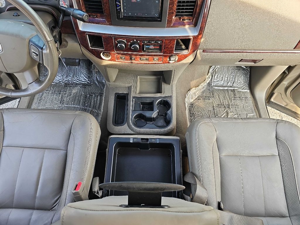 Dodge Ram 3500 2WD Mega Cab 160.5" Laramie 2008