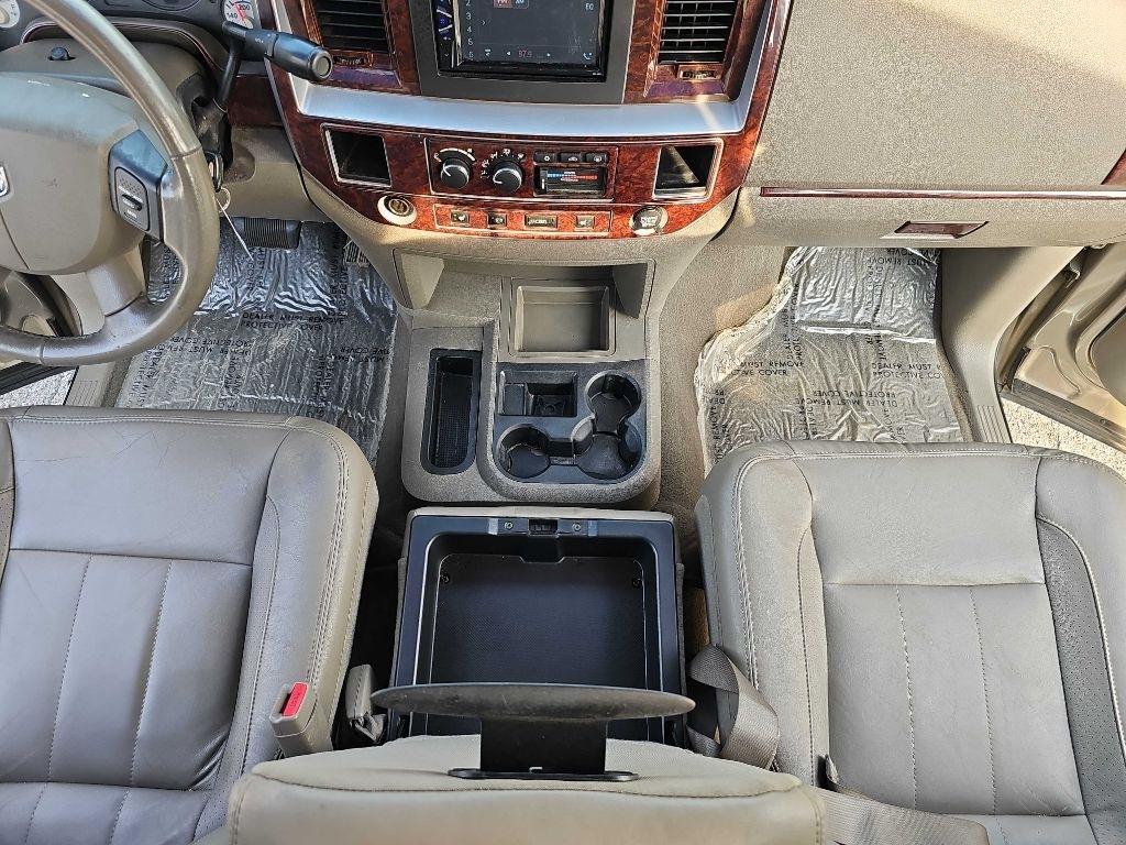 Dodge Ram 3500 2WD Mega Cab 160.5" Laramie 2008