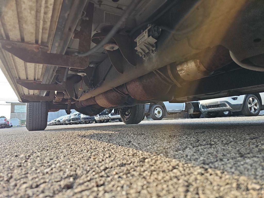 Dodge Ram 3500 2WD Mega Cab 160.5" Laramie 2008