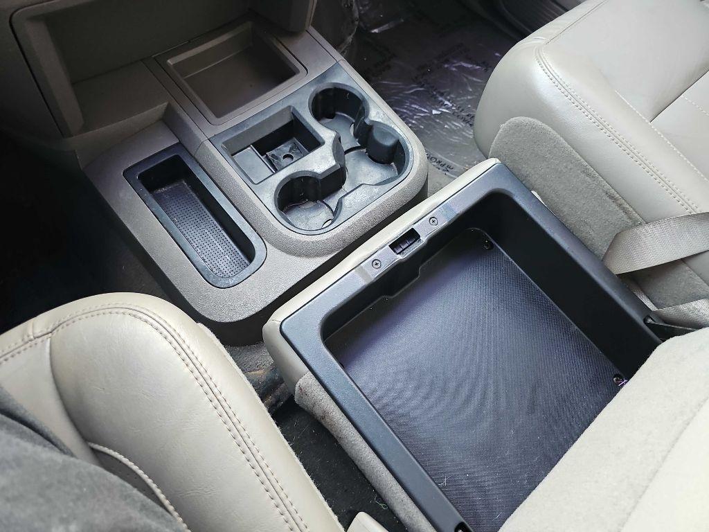 Dodge Ram 3500 2WD Mega Cab 160.5" Laramie 2008