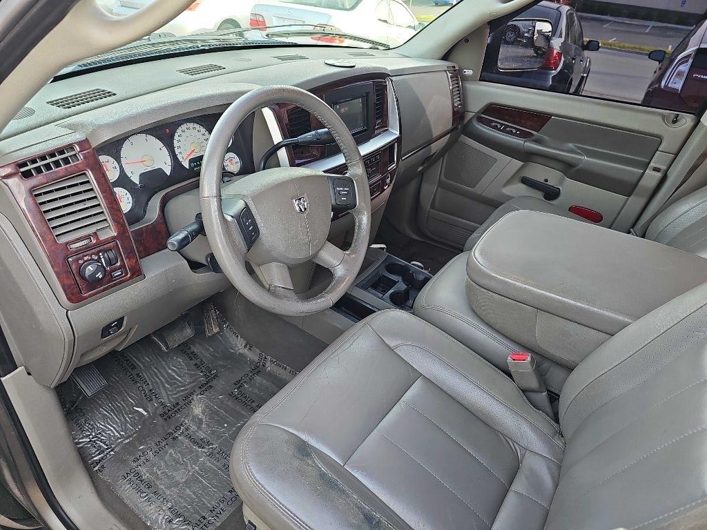 Dodge Ram 3500 2WD Mega Cab 160.5" Laramie 2008