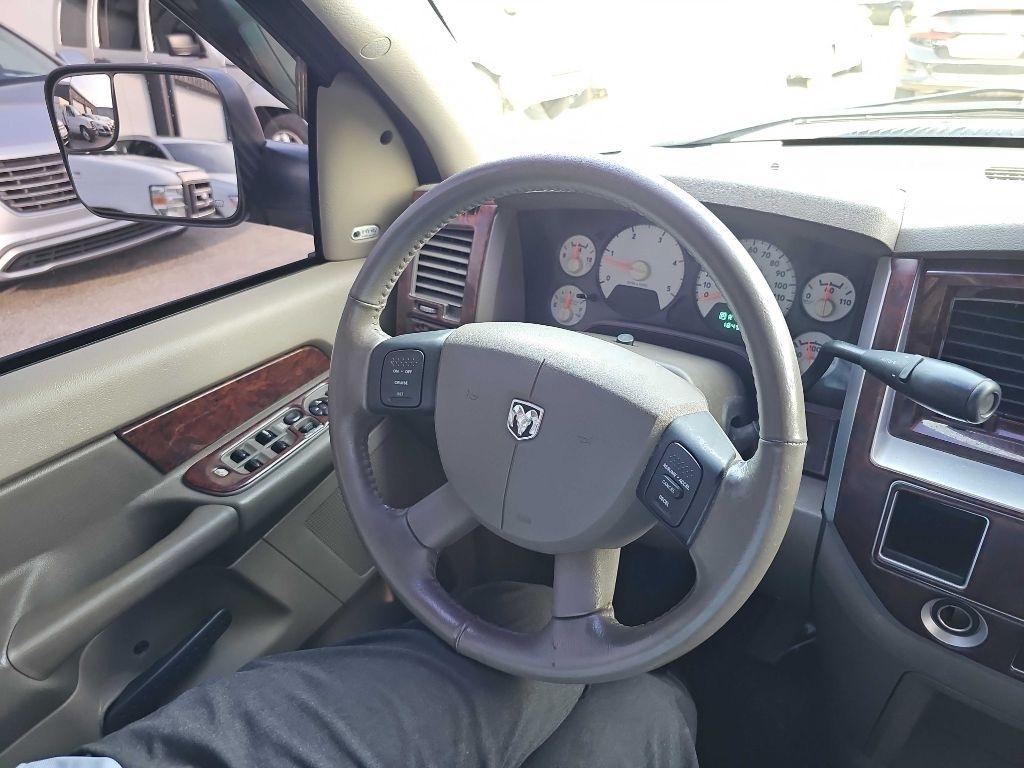 Dodge Ram 3500 2WD Mega Cab 160.5" Laramie 2008