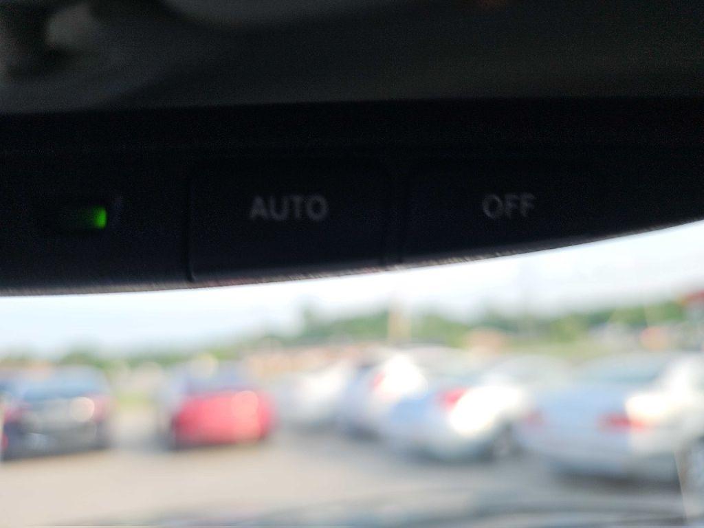 Dodge Ram 3500 2WD Mega Cab 160.5" Laramie 2008