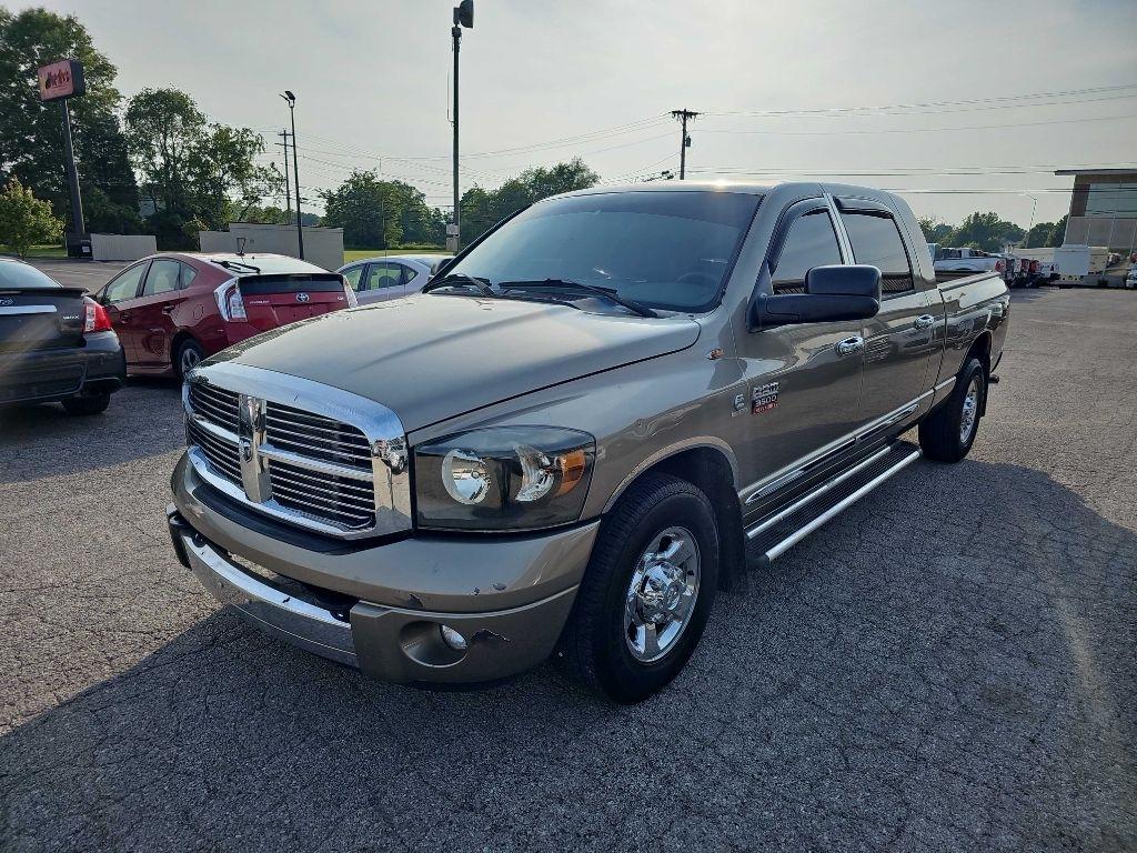 Dodge Ram 3500 2WD Mega Cab 160.5" Laramie 2008