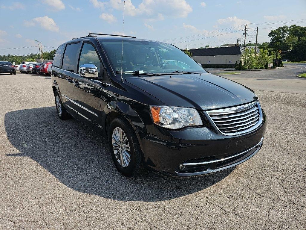 Chrysler Town & Country 4dr Wgn Touring-L 2015