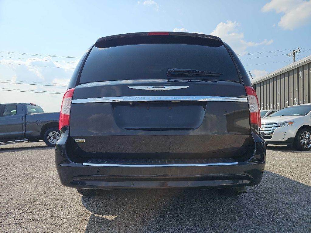 Chrysler Town & Country 4dr Wgn Touring-L 2015