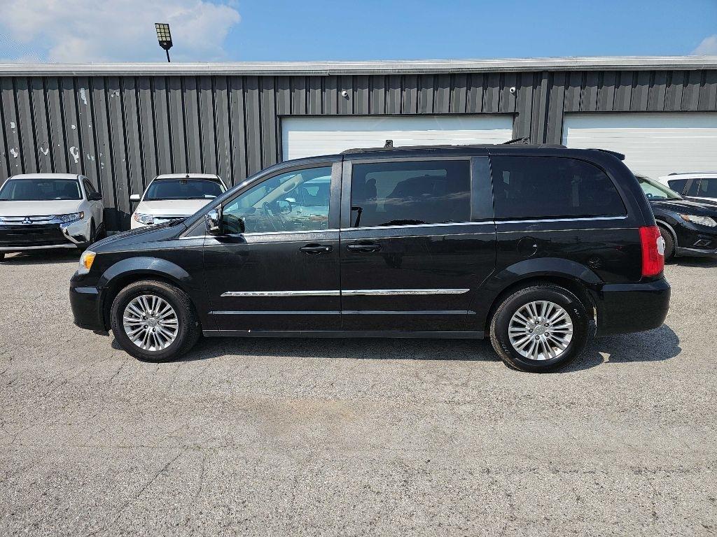 Chrysler Town & Country 4dr Wgn Touring-L 2015