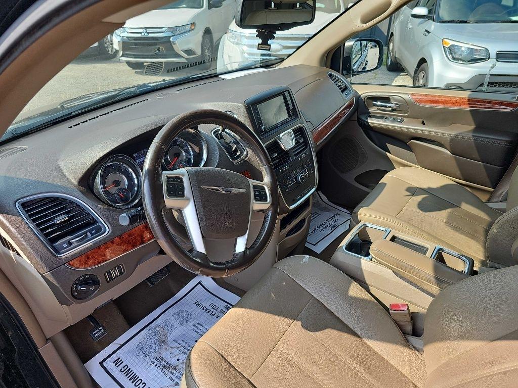 Chrysler Town & Country 4dr Wgn Touring-L 2015