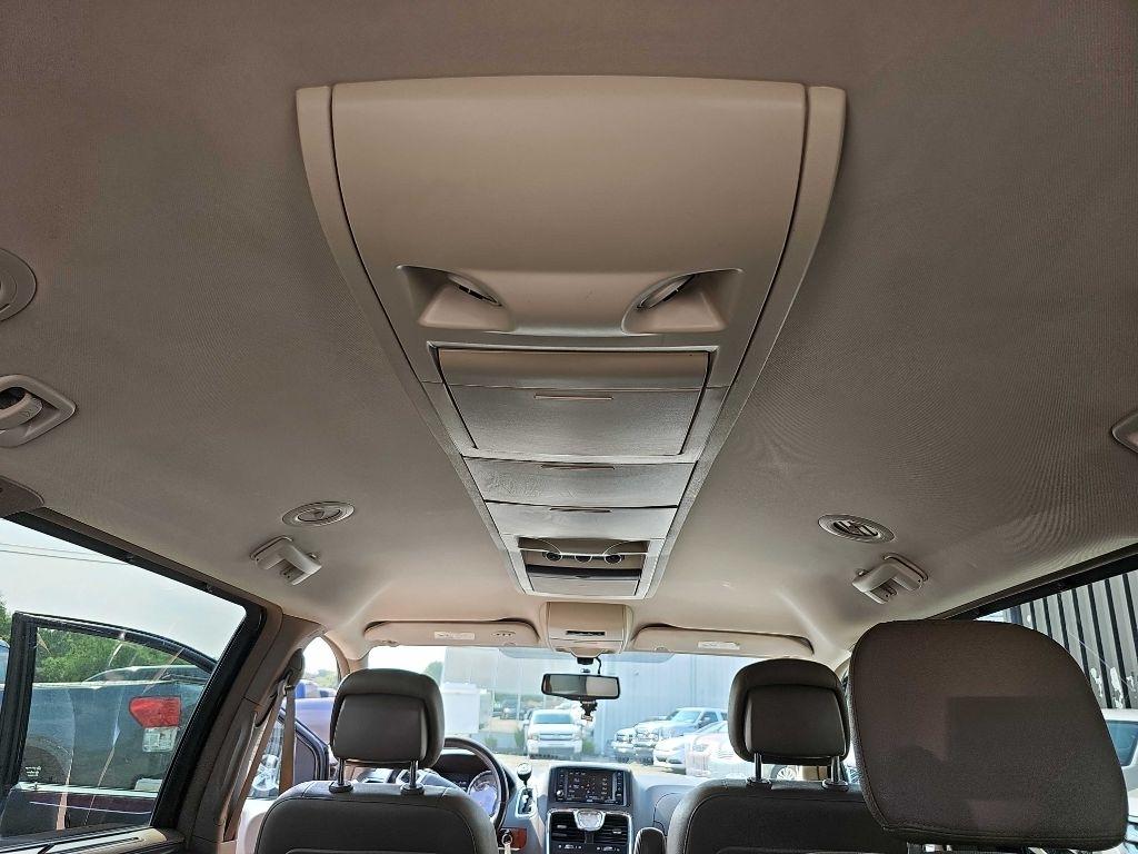 Chrysler Town & Country 4dr Wgn Touring-L 2015