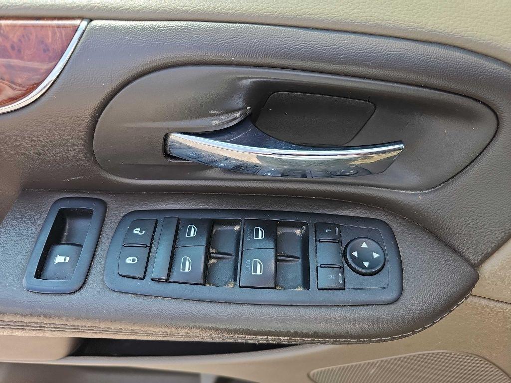 Chrysler Town & Country 4dr Wgn Touring-L 2015