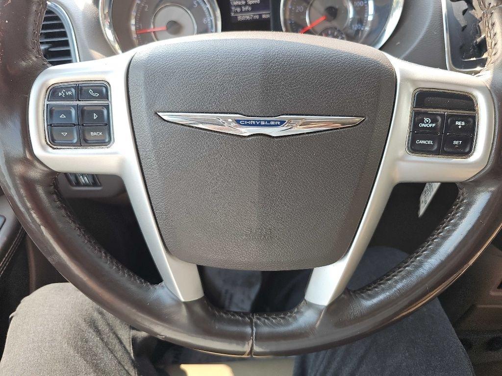 Chrysler Town & Country 4dr Wgn Touring-L 2015