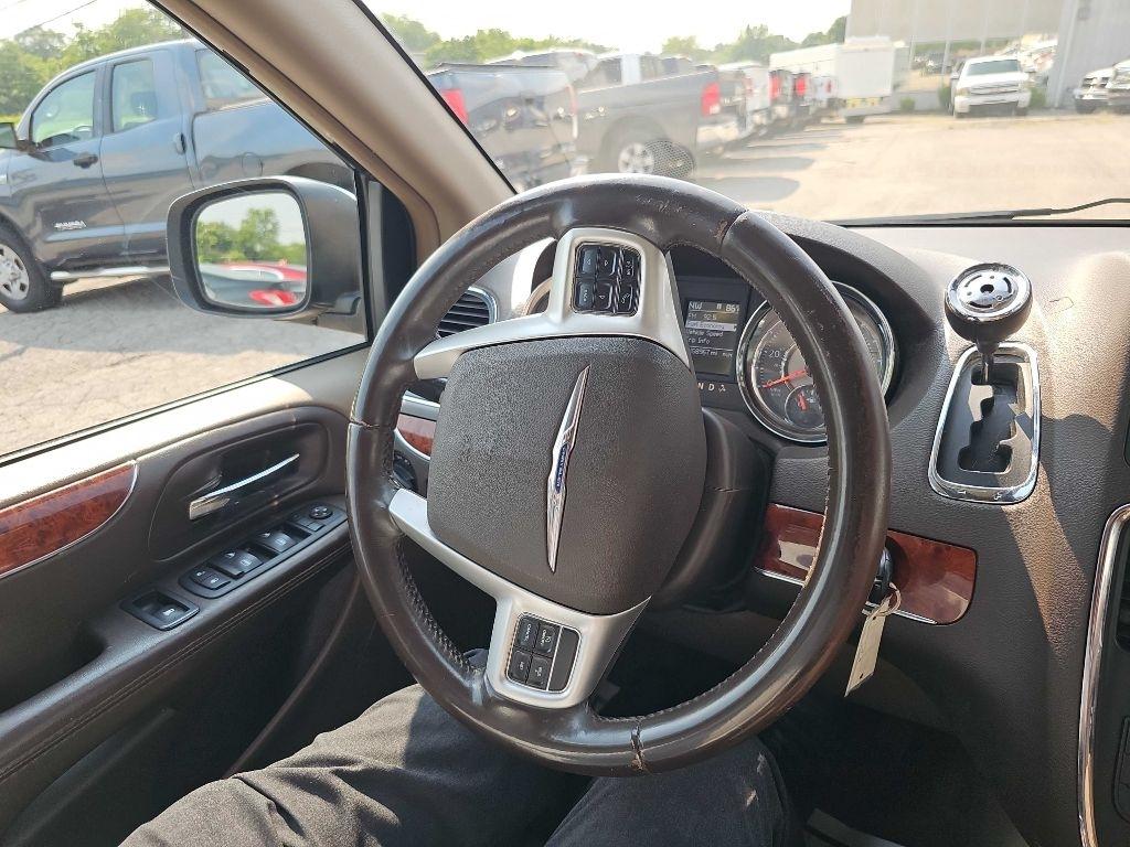 Chrysler Town & Country 4dr Wgn Touring-L 2015