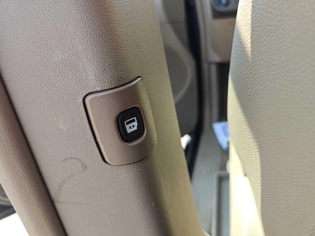 Chrysler Town & Country 4dr Wgn Touring-L 2015