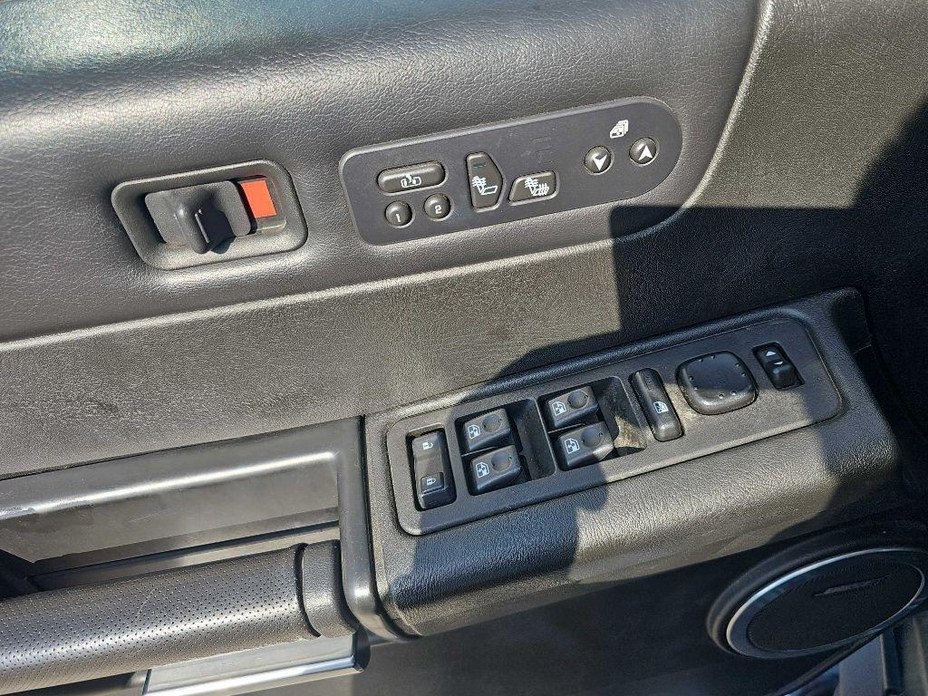 HUMMER H2 4WD 4dr SUV Adventure 2005