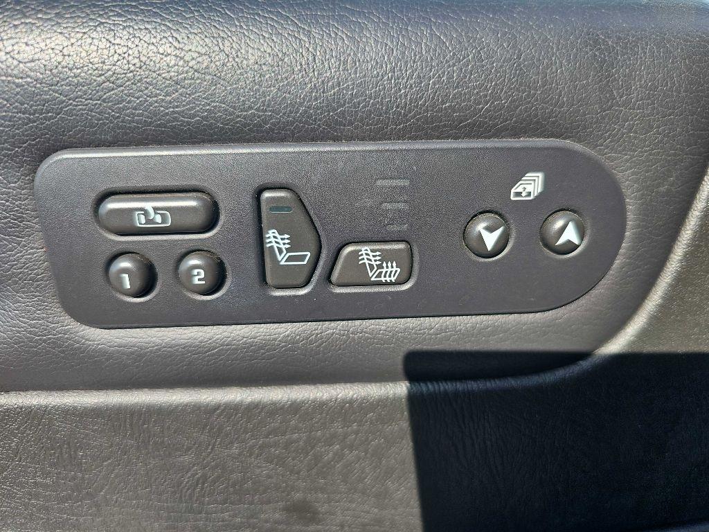 HUMMER H2 4WD 4dr SUV Adventure 2005