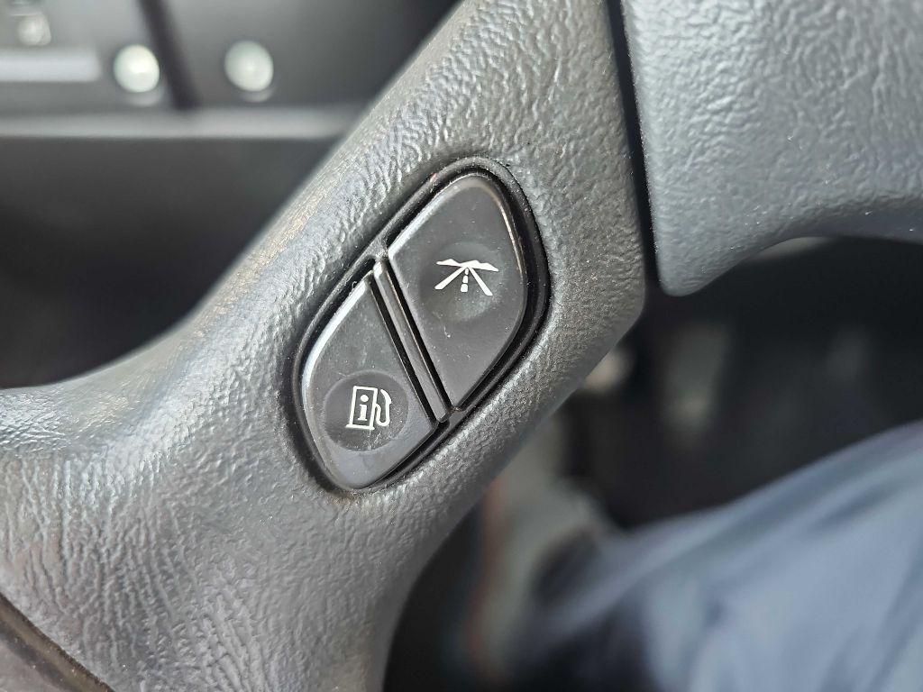 HUMMER H2 4WD 4dr SUV Adventure 2005