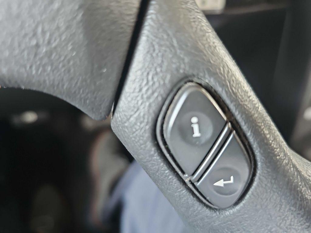 HUMMER H2 4WD 4dr SUV Adventure 2005