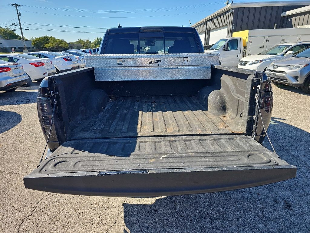 RAM 1500 Classic SLT 4x4 Crew Cab 5'7" Box 2019