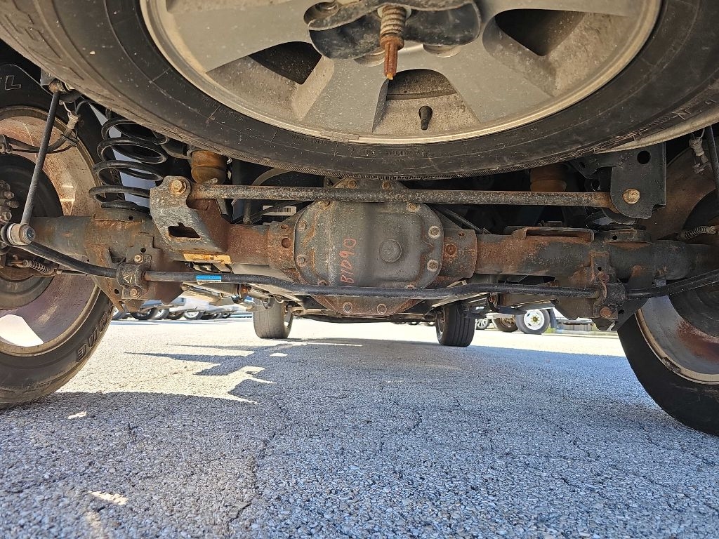 RAM 1500 Classic SLT 4x4 Crew Cab 5'7" Box 2019