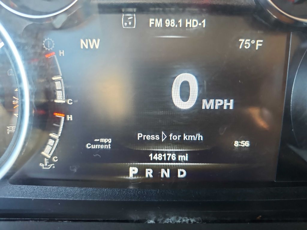 RAM 1500 Classic SLT 4x4 Crew Cab 5'7" Box 2019