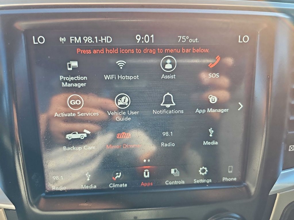 RAM 1500 Classic SLT 4x4 Crew Cab 5'7" Box 2019