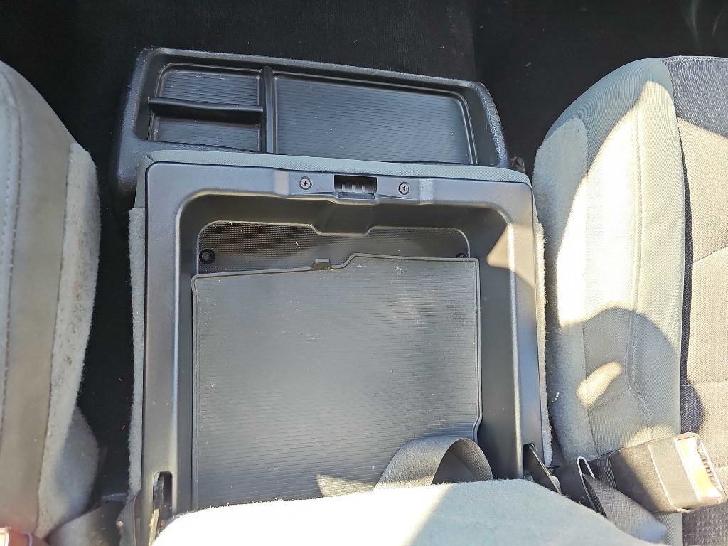 RAM 1500 Classic SLT 4x4 Crew Cab 5'7" Box 2019