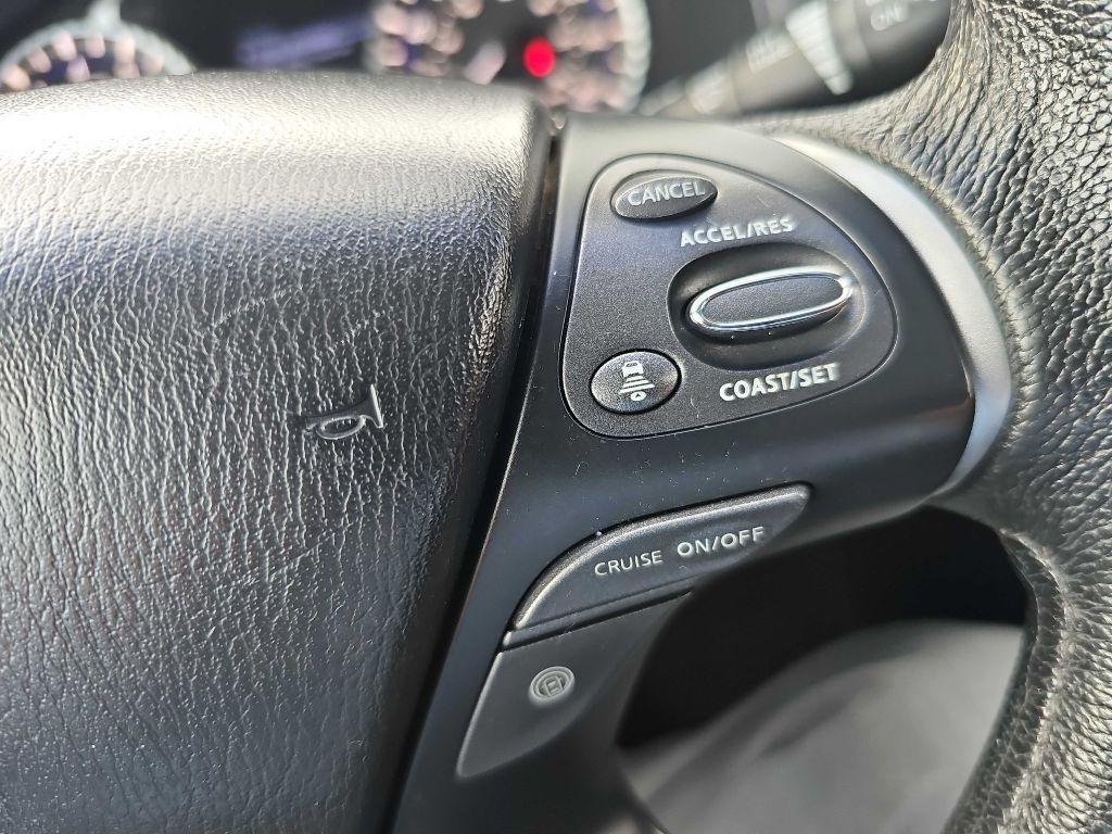 Infiniti JX35 AWD 4dr 2013