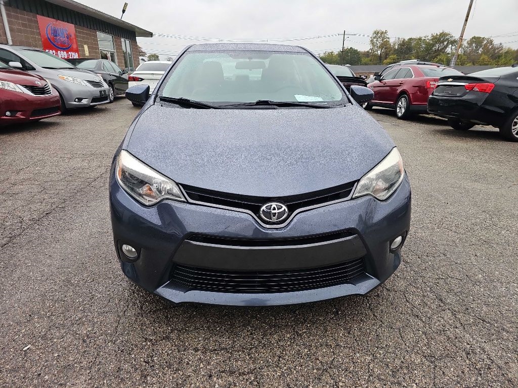 Toyota Corolla LE 4D Sedan 2016 Toyota Corolla LE 4D Sedan 2016