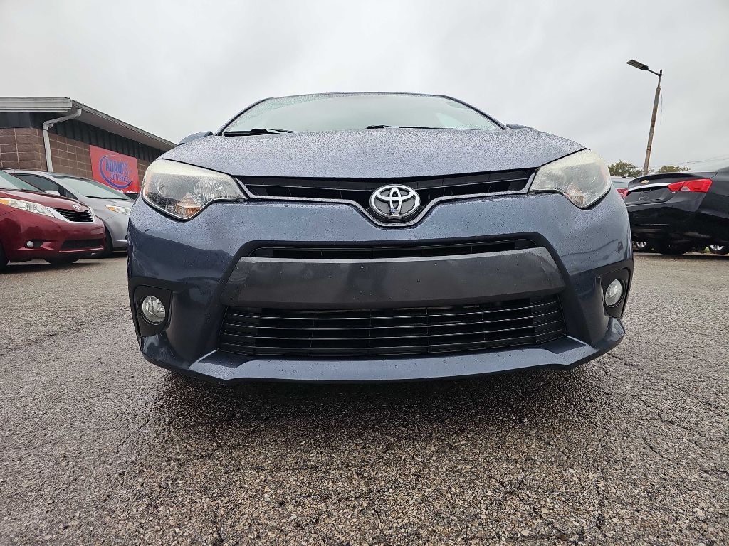 Toyota Corolla LE 4D Sedan 2016 Toyota Corolla LE 4D Sedan 2016