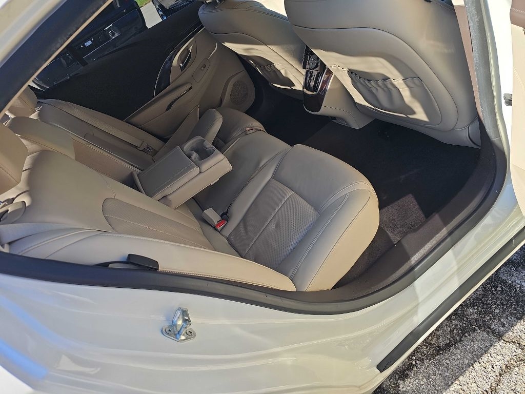 Buick LaCrosse 4dr Sdn Premium II FWD 2014 Buick LaCrosse 4dr Sdn Premium II FWD 2014